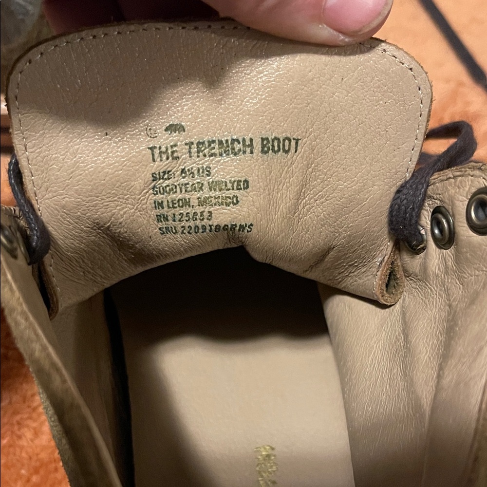 Taylor Stitch Olive Suede Chukka Boots - Picture 2 of 6